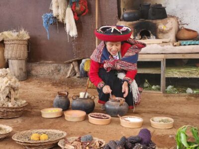 From Cusco: Chinchero, Moray, Maras, Ollantaytambo and Pisaq - Chinchero: Weaving Traditions Plus Inca-Era Remnants