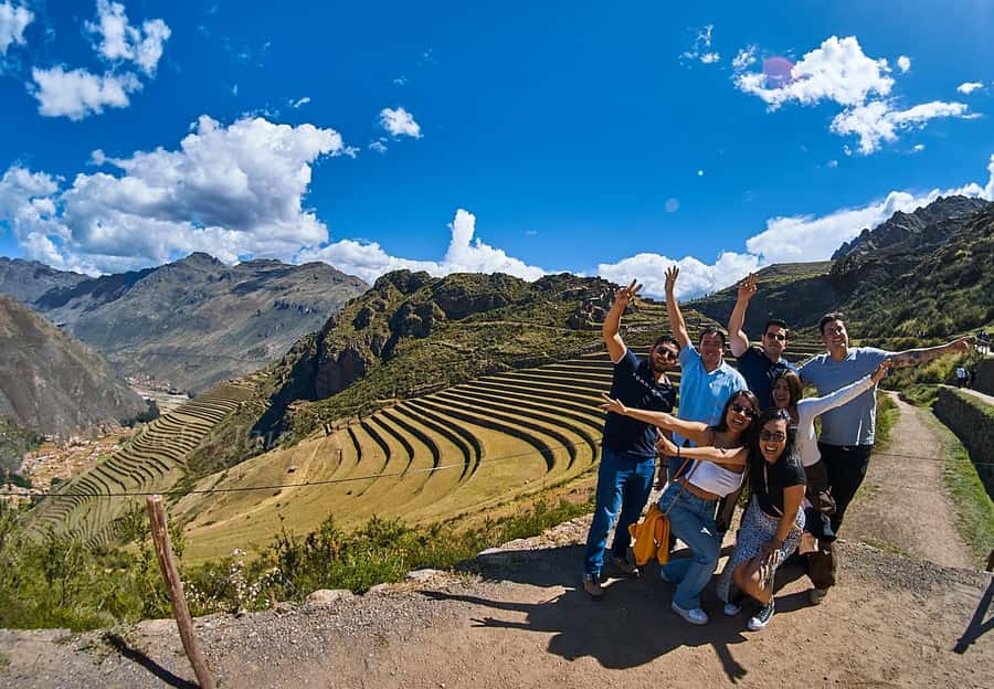 From Cusco: Chinchero, Moray, Maras, Ollantaytambo, Pisaq - Chinchero Textiles and the Inca Enclosure of Tupac Yupanqui