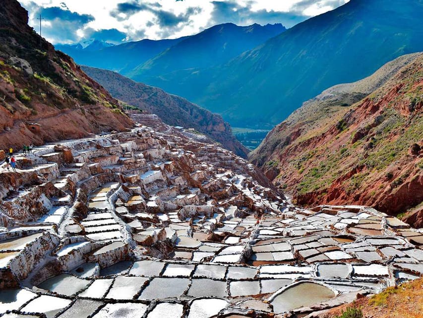 From Cusco: Chinchero Weavers, Moray, Maras Salt Mines Tour - What the Guide Style Can Change for You