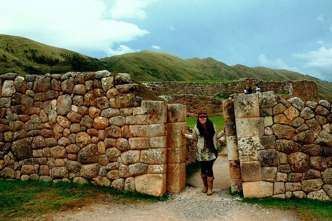 From Cusco City Tour Four Ruins Half Day Tour - Qorikancha (Temple of the Sun): where faith met architecture