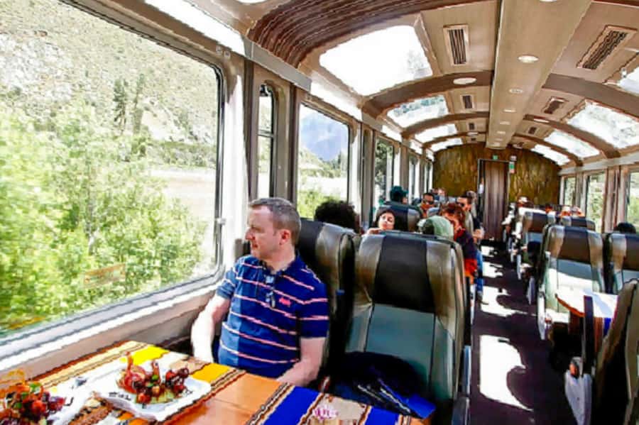 From Cusco: Full-Day Group Tour of Machu Picchu - Aguas Calientes: where the day breathes for a bit