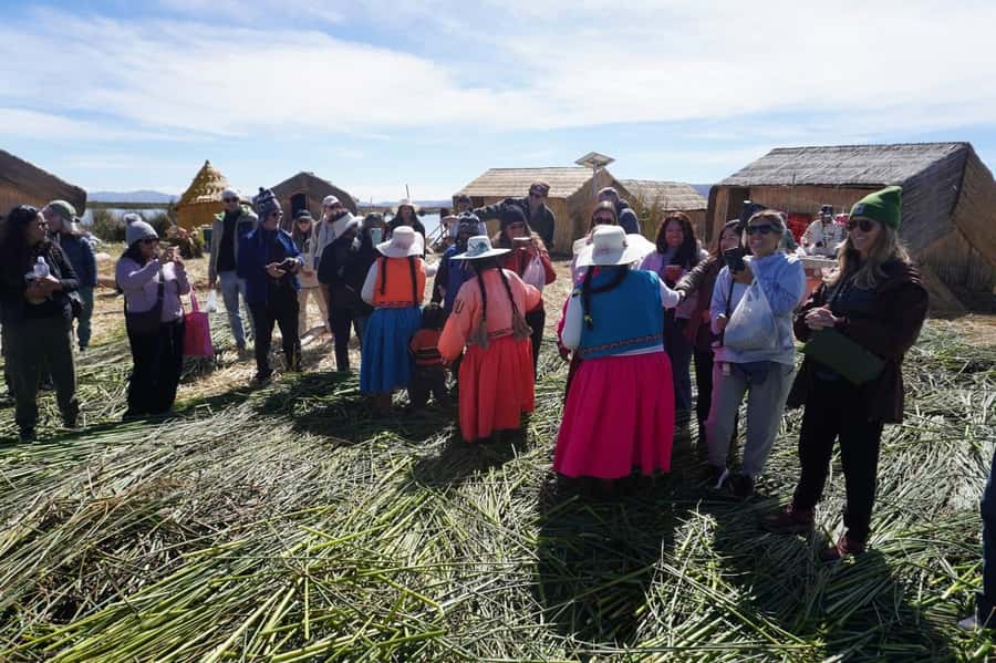 From Cusco: Lake Titicaca, Uros and Amantani by sleeper bus - Speedboat time on Lake Titicaca: gorgeous, but it’s still transit