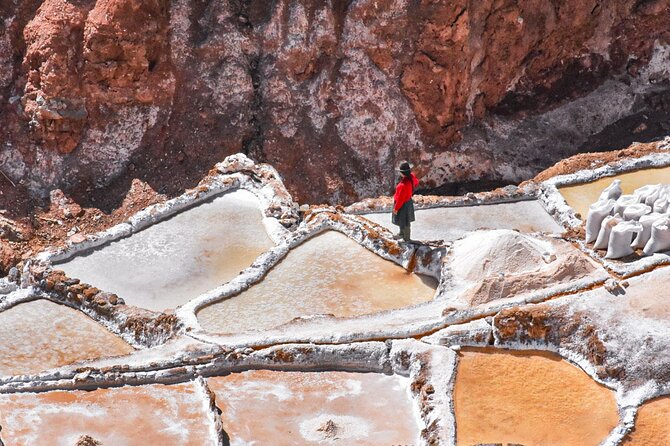 From Cusco: Moray, Maras Salt Mines & Chinchero Weavers Half-Day - Moray: terraced irrigation and an altitude experiment at 3,450 m