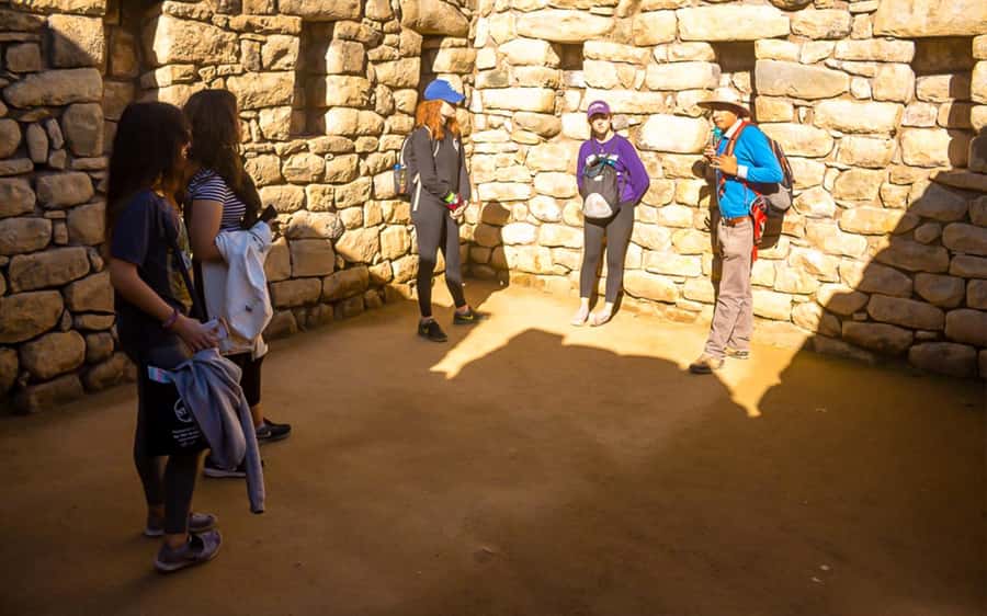 From Cusco: One-Day Round Trip to Machu Picchu by Train - Small-group energy: what it feels like with 10 people