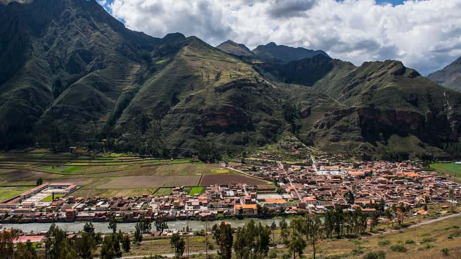 From Cusco: Sacred Valley ending in Ollantaytambo and Lunch - The Urubamba River drive to Pisac: scenery with a purpose