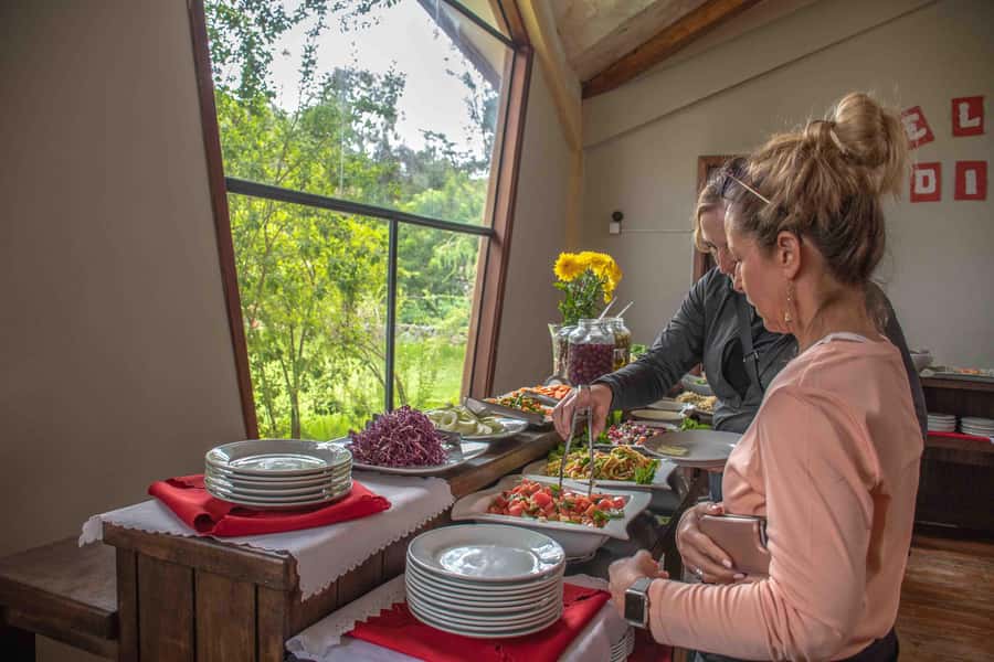 From Cusco: Sacred Valley & Maras Salt Mines Tour with Lunch - Pisac: A Workshop and an Archaeological Site Walk