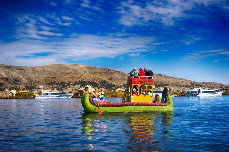 From Cusco: Titicaca Lake - Full day tour with sleeper bus - The 9:00 PM Cusco Start: Turning Travel Time Into Sleep