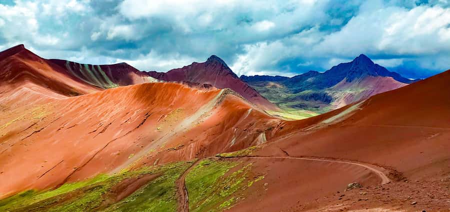 From Cusco: Vinicunca Mountain of Colors Excursion + Ticket - The climb at 5,200 meters: How to make it easier