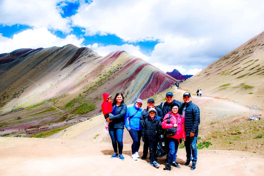 From Cusco: Vinicunca Mountain of Colors Excursion + Ticket - Arriving at Vinicunca around 10:00: Photos, walking, and breathing