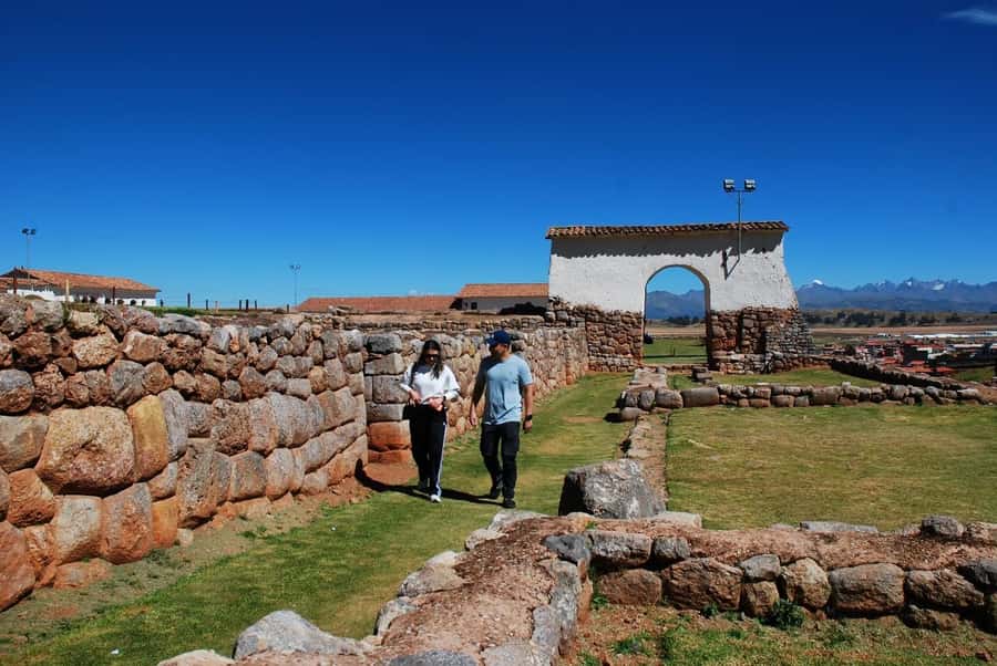 From Cusco:Chinchero, Moray, Maras, Ollantaytambo with lunch - Maras Chocolate Houses and the Salt Mines: Two Stops, One Location With Different Energy