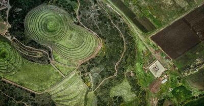 From Ollantaytambo: Moray, Maras, and Chinchero Guided Tour - Maras salt mines: when an ancient method is still a family business