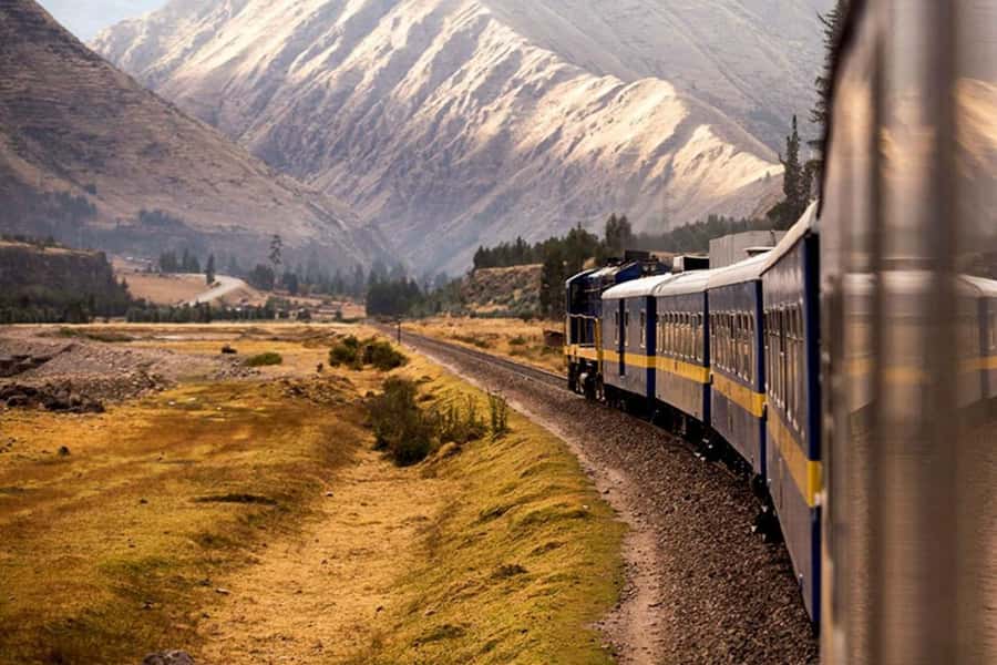 From Puno: Travel to Cusco in Titicaca Train All Inclusive - Key highlights at a glance