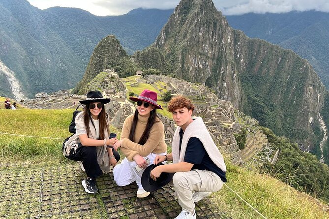 Full Day Private Guided Tour in Machu Picchu - The Best Value Move: Ask Your Guide to Teach While You Walk