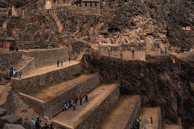 Full-Day Sacred Valley Tour from Cusco - Urubamba for lunch: warm air, buffet fuel, and a midday reset