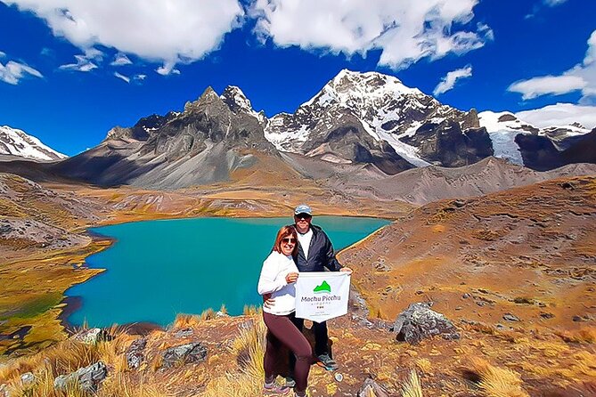Full-Day Tour to Ausangate 7 Lakes - Guides and drivers: why the people on your van matter