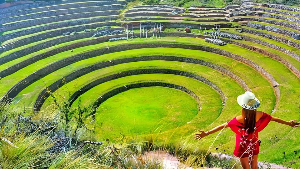 Half day tour: Maras Salt Mines and Moray Terraces - Small group size (12 max): how it changes your experience
