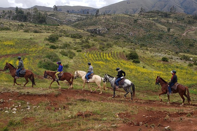Horseback Tour in cusco to Temple of the Moon & Hidden temples - A horse ride from Cusco that actually feels like the countryside