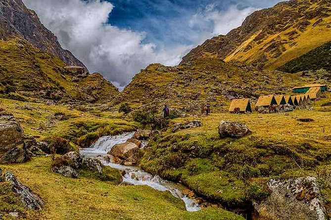 Humantay Lake Full-Day Adventure: Scenic Trek and Stunning Views - The pacing reality: how demanding is it, really?