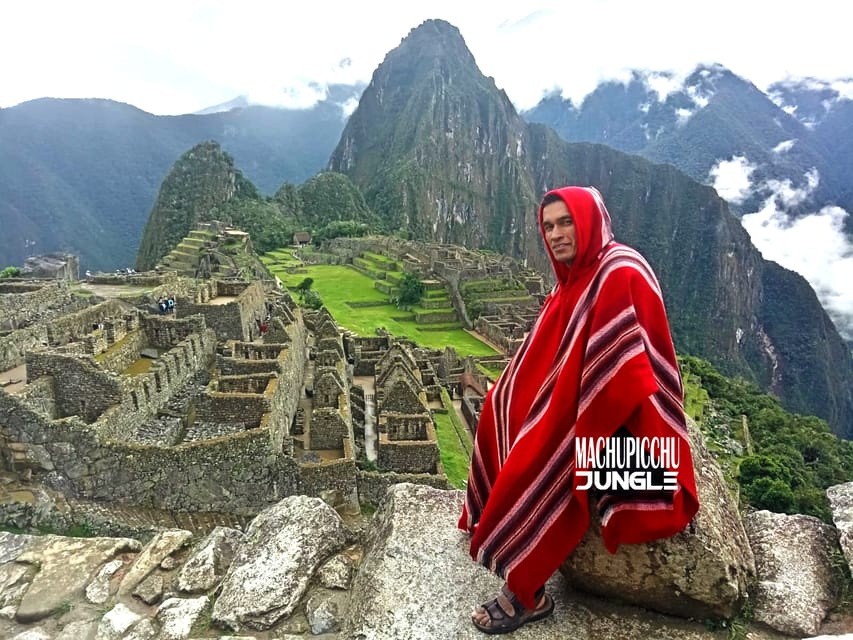 IN MACHU PICCHU: Private Tour Guide Service - Temple of the Sun and Temple of the Moon: why these stops matter