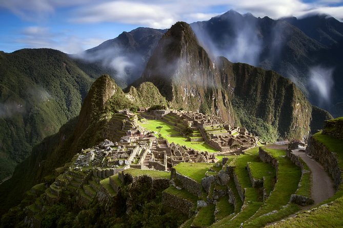 Machu Picchu 2-Day Adventure by Train with Overnight Stay - Optional Climbs: Timing Your Huayna Picchu or Machu Picchu Mountain