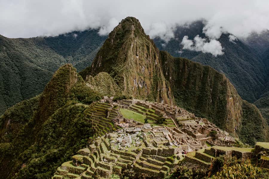 Machu Picchu: Full-Day Tour from Cusco with Optional Lunch - Ollantaytambo to Aguas Calientes: the train ride you’ll remember