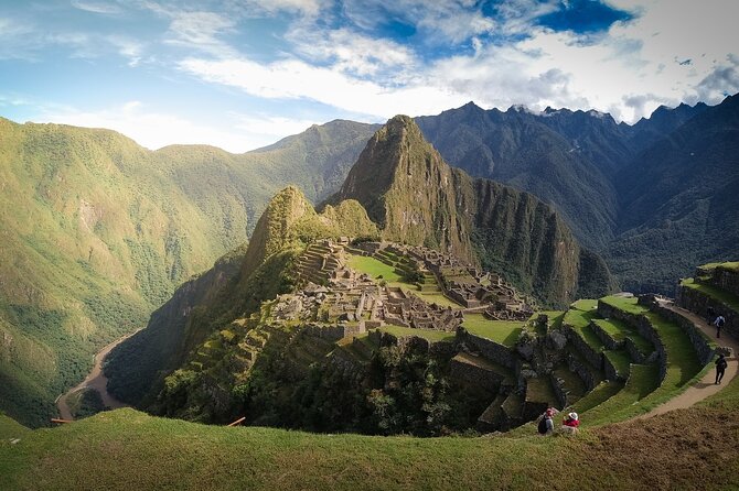 Machu Picchu Full Day Tour from Cusco(Small Groups ) - Machu Picchu Entrance: Two Hours With a Human Explainer