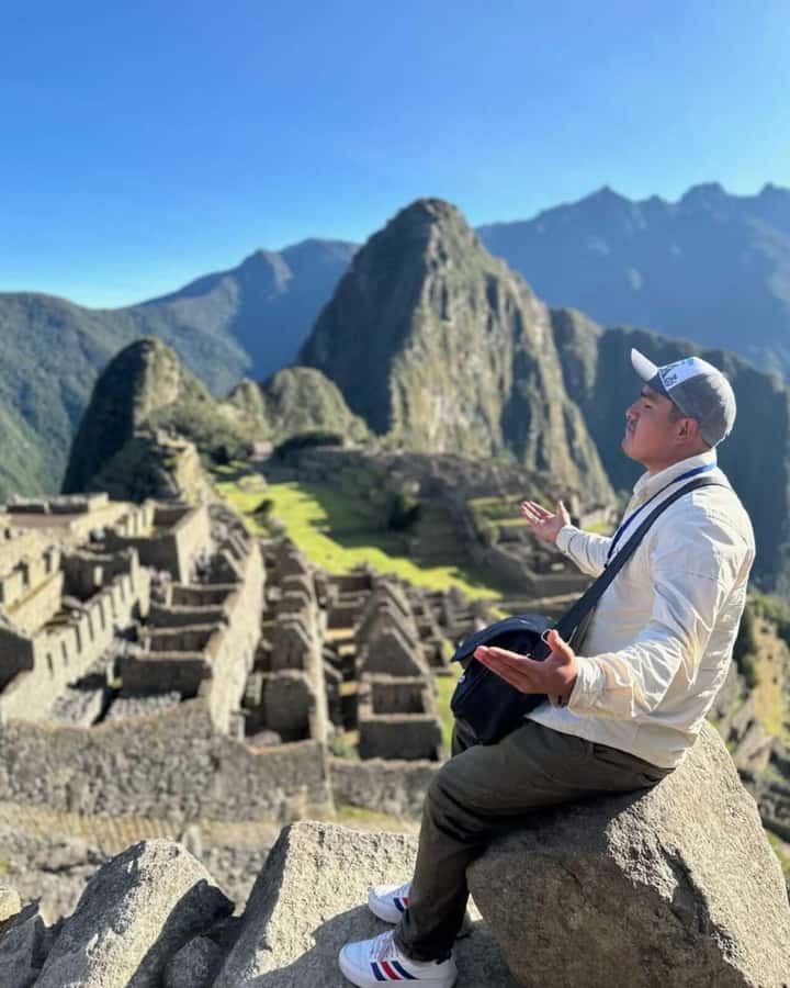 Machu Picchu: historical and photographic guided tour - Your 3 Hours at Machu Picchu: Photo First, Meaning Always
