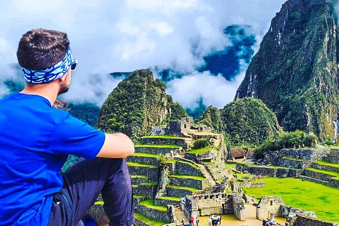 Machu Picchu in 1 Day from Cusco - Riding the Bus Up and Meeting Your Guide at Machu Picchu