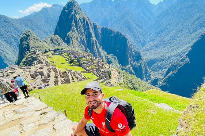 Machu picchu one day by train all included - How the guide experience shapes your Machu Picchu day