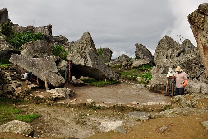 Machu Picchu Private Archaeological and Historical Guided Tour - Circuit time: how your entrance ticket shapes your route