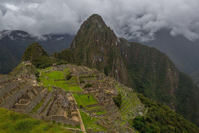 Machu Picchu Tour by Vistadome Panoramic Train from Cusco - Aguas Calientes lunch and the downhill reset
