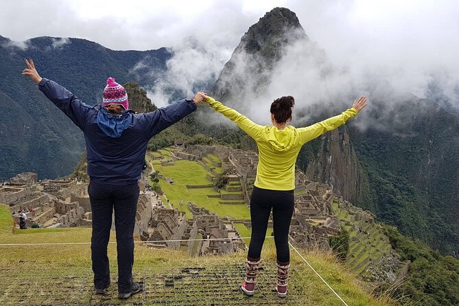 Machupicchu 1 day tour - The Train to Aguas Calientes: 1 Hour 45 Minutes of Big Views