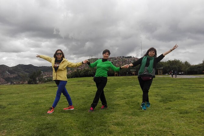 Machupicchu Guide Service - Stop 3: Plaza Manco Capac (quick culture, easy orientation)