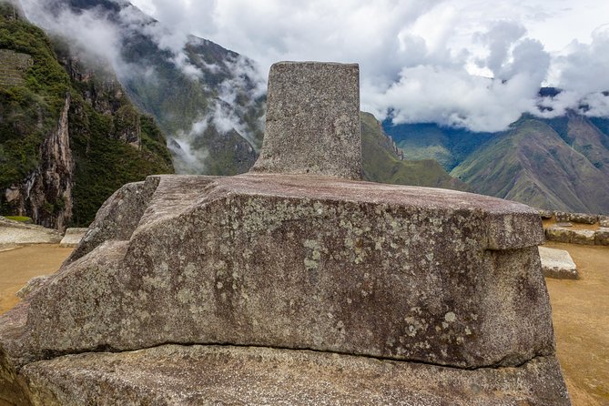 MachuPicchu Private Full Day Tour by Vistadome train from Cusco - The private Machu Picchu guided walk: Temple of the Sun to Sacred Plaza