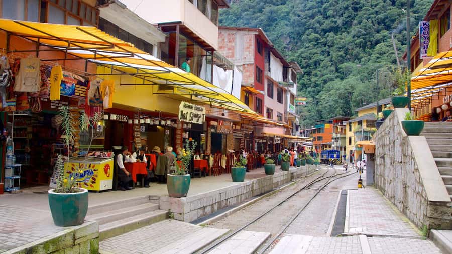 Machupicchu tour by tourist train in 2 days - Your Day-by-Day Timeline, in Plain Terms