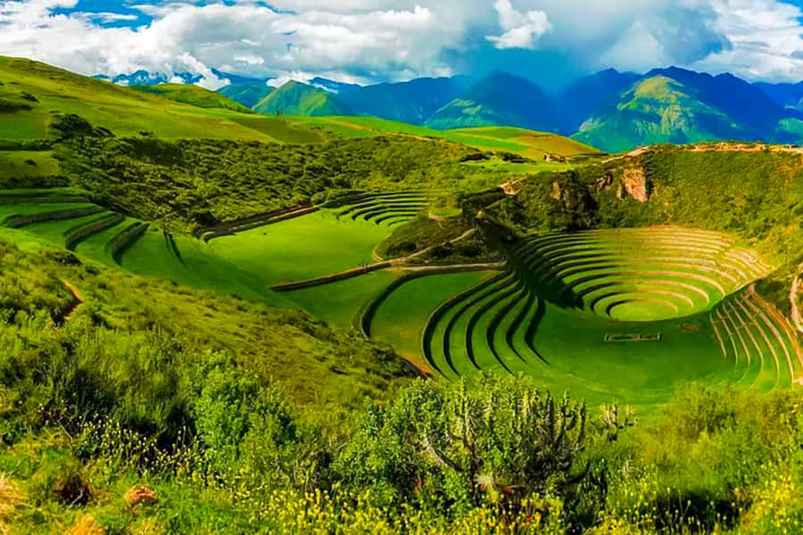 Maras Moray Sacred Valley Tour from Cusco - Moray Archaeological Park: How the Incas Worked Here