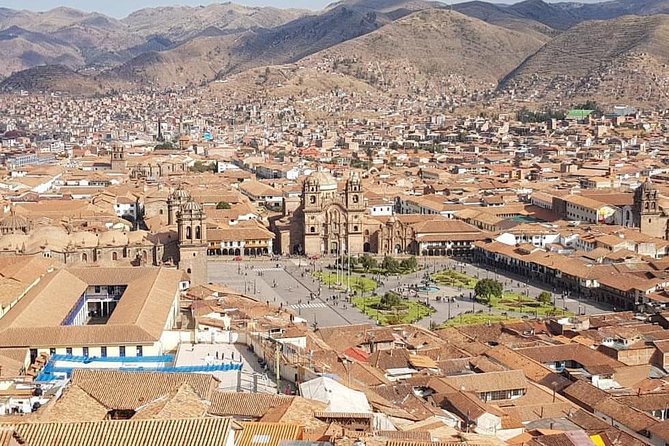 Open Bus Cusco City Tour - Plaza de Armas: the cleanest “welcome to Cusco” moment (10 minutes, free)