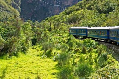 Private Machu Picchu 1 Day Tour from Poroy Cusco - The 5–6 AM Start: Train to Aguas Calientes and the 25-Minute Bus