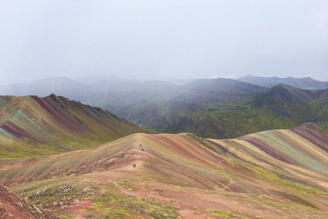 PRIVATE Palccoyo Rainbow Mountain tour - The Palccoyo advantage: rainbow peaks without the full circus