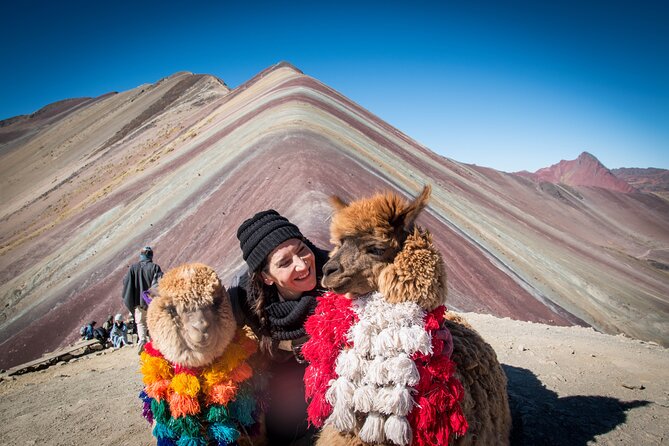 Private Rainbow Mountain Tour From Cusco – Vinicunca Rainbow Mountain - The Cusipata breakfast stop and the road toward Ausangate