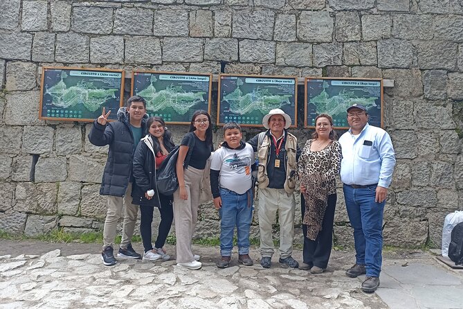 Private Tour Guide in Machupicchu from Aguas Calientes. - What’s included (and what you’ll need to handle yourself)