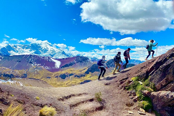 Private Tour Rainbow Mountain + Red Valley + LUNCH - Who this private tour is for (and who should reconsider)