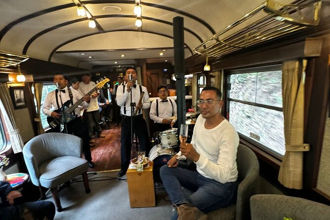 Private Tour to Sacred Valley and Machu Picchu from Cusco - Day 2: the bus ride up and a 3-hour guided Machu Picchu citadel tour