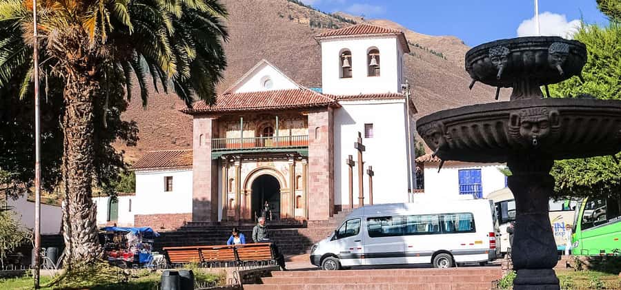 Puno: Route Of The Sun to Cusco with Lunch and Ticket Option - Buffet lunch: refuel without turning the day chaotic
