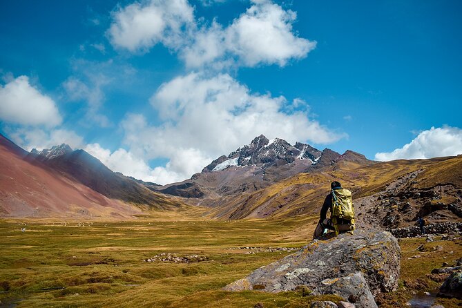 Rainbow Mountain and Red Valley Hike – 2 Days / 1 Night - Why the Early Viewpoint Strategy Is Actually a Big Deal