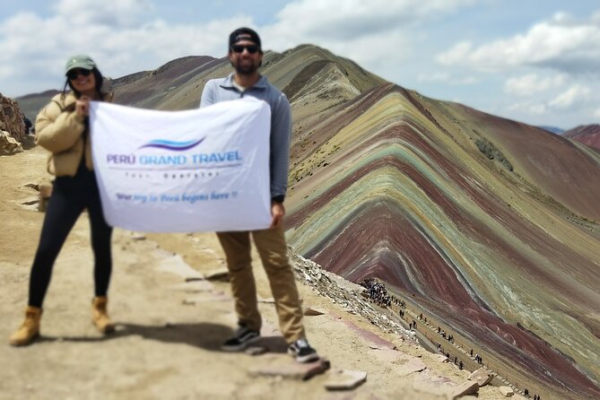 Rainbow Mountain Full-Day Tour from Cusco + Small Group! - Phulawasipata Base Camp and the 2-hour Climb to Vinicunca