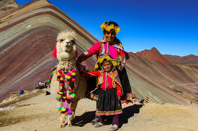 Rainbow Mountain in Cusco Full Day Tour - The summit: how to make sure you actually see Vinicunca’s colors