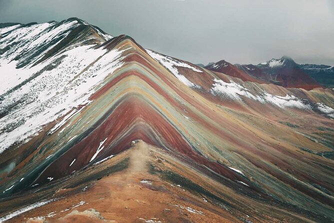 Rainbow Mountain Perú Full Day Group Shared Service - Breakfast, Buffet Lunch, and the Real Pace of the Day