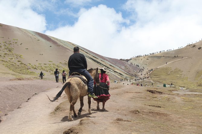 Rainbow Mountain Tour Vinicunca (Full Day) - Stop at Vinicunca: What the Hike Is Like (and What to Expect)