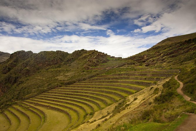 Sacred Valley and Machu Picchu Tour in 2 days with Peru Vip - 5:00 am pickup and the Machu Picchu bus plan